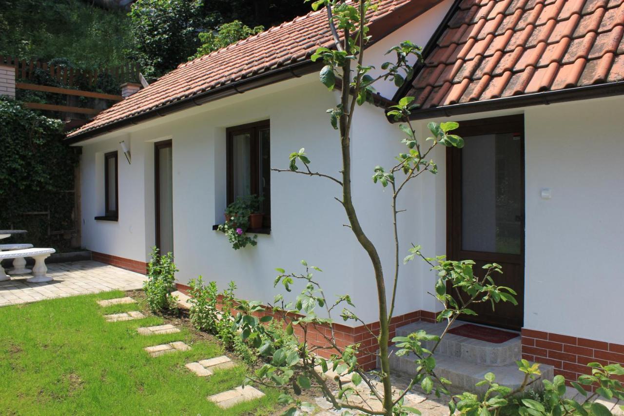 Domek Praha - Zbraslav, U Zamku Exterior foto